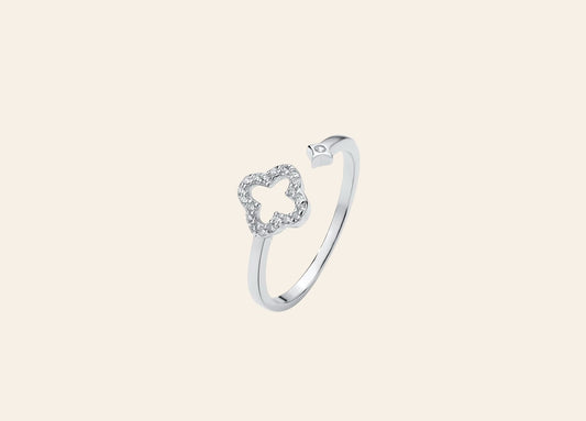 clover ring